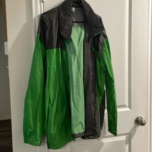 Columbia rain jacket